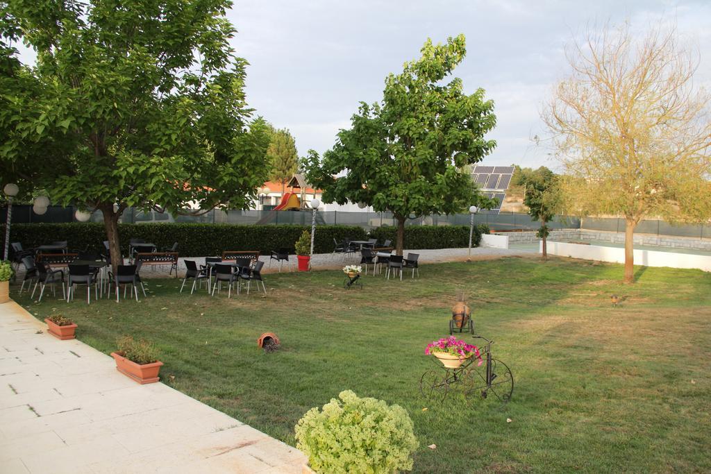 O Pelicano Bed & Breakfast Alfaiates Екстериор снимка